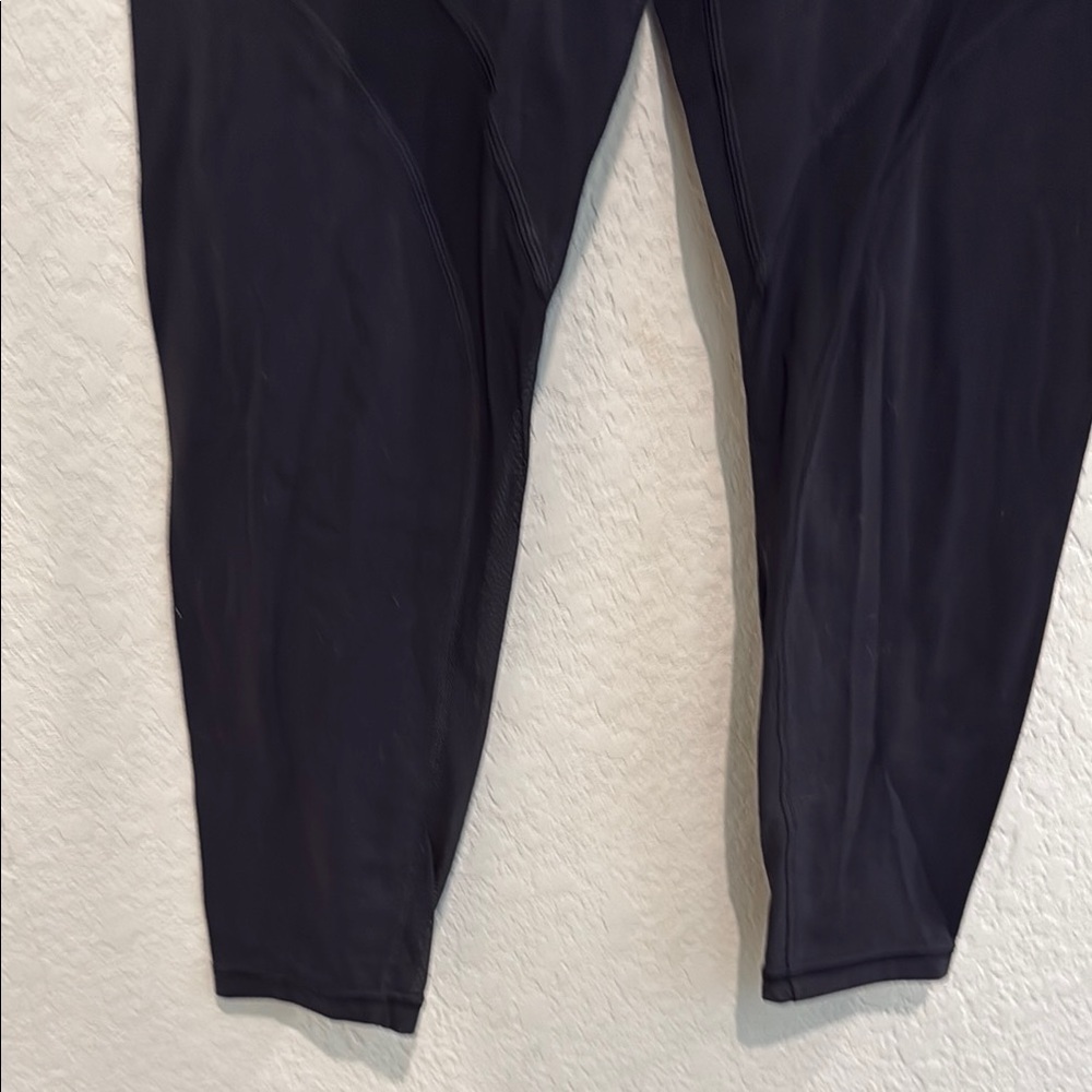 Athleta Black High-Waisted Leggings medium - Picture 4 of 10
